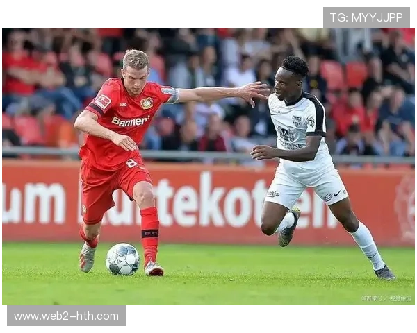 萨伊瓦里双响助攻,PSV埃因霍温5比2大胜锡塔德幸运稳居榜首